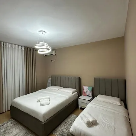 Hearth Of Tirana Apartment Exterior photo